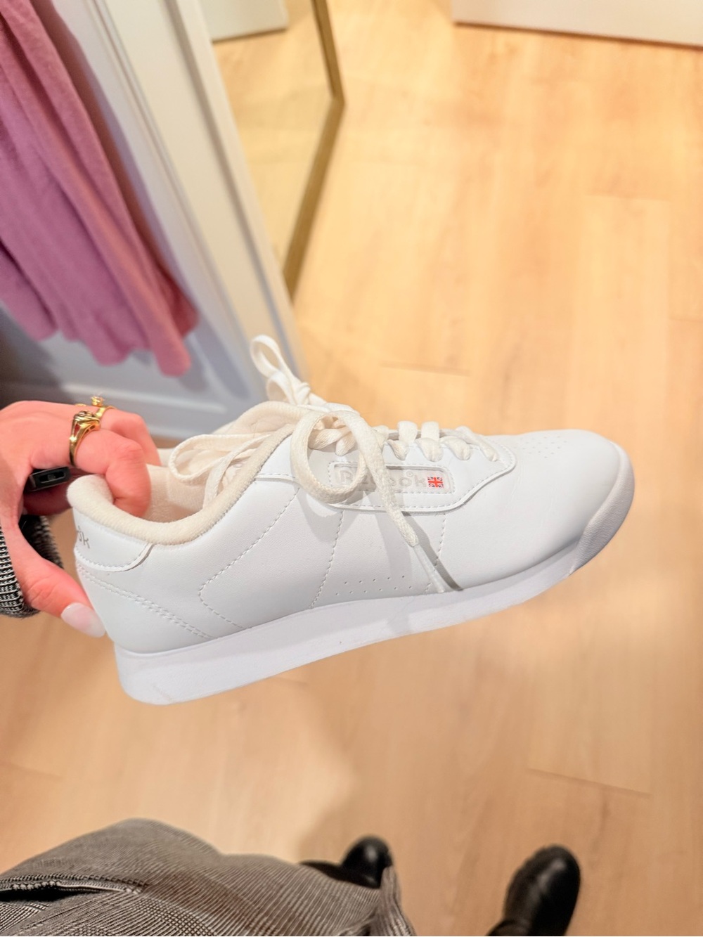 Reebok Women's White Low-Top Lace-Up Sneaker